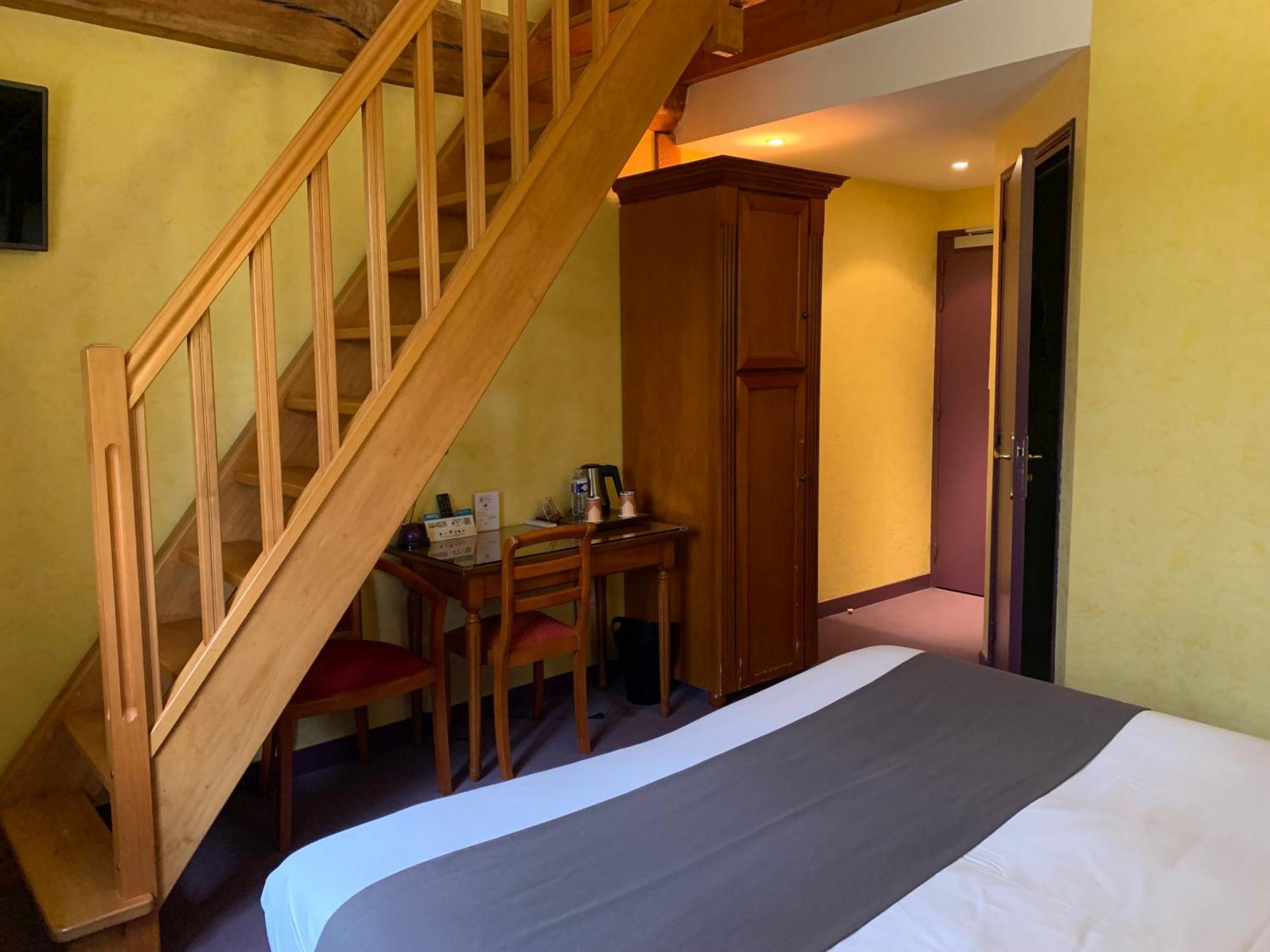Logis Hotel Restaurant Le Moulin De La Coudre Venoy Exteriör bild