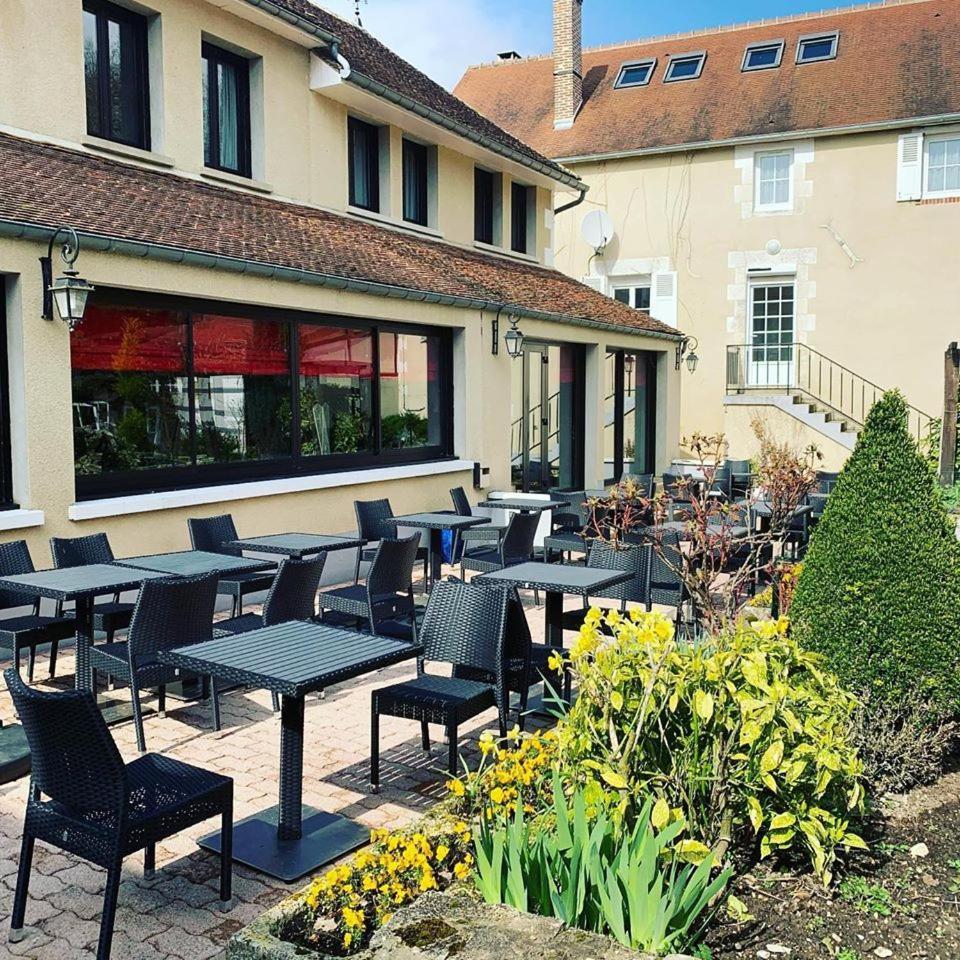 Logis Hotel Restaurant Le Moulin De La Coudre Venoy Exteriör bild